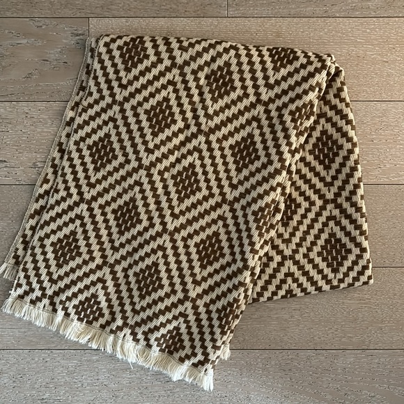 Large winter scarf - Picture 5 of 6